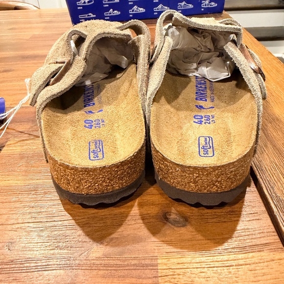 Birkenstock Taupe Suede Clog with Buckle - Size 40 L9/M7 - Picture 4 of 5